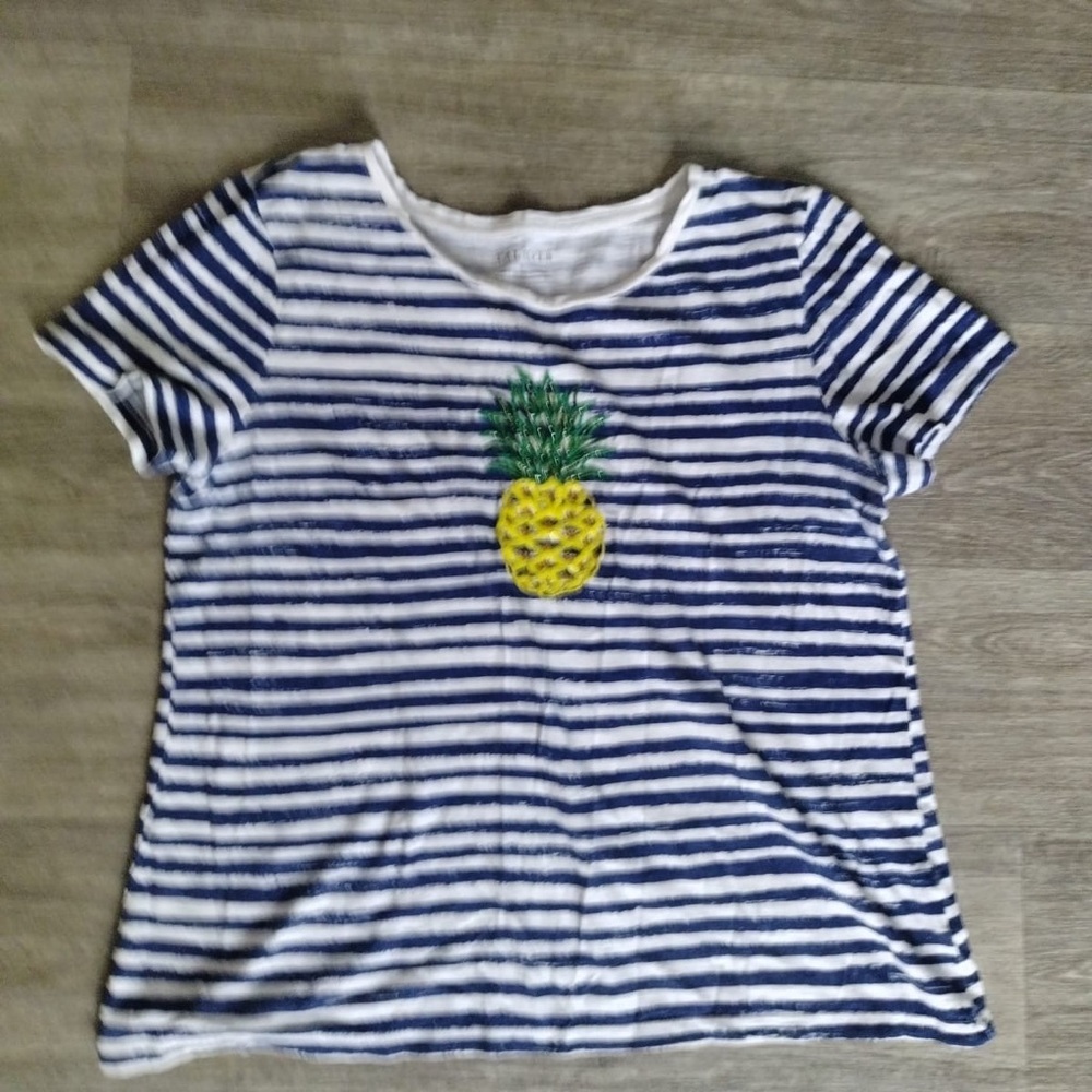 Talbots t shirt size M